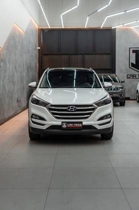 HYUNDAI TUCSON 1.6 16V T-GDI GASOLINA GLS ECOSHIFT HYUNDAI TUCSON 1.6 16V T-GDI GASOLINA GLS ECOSHIFT